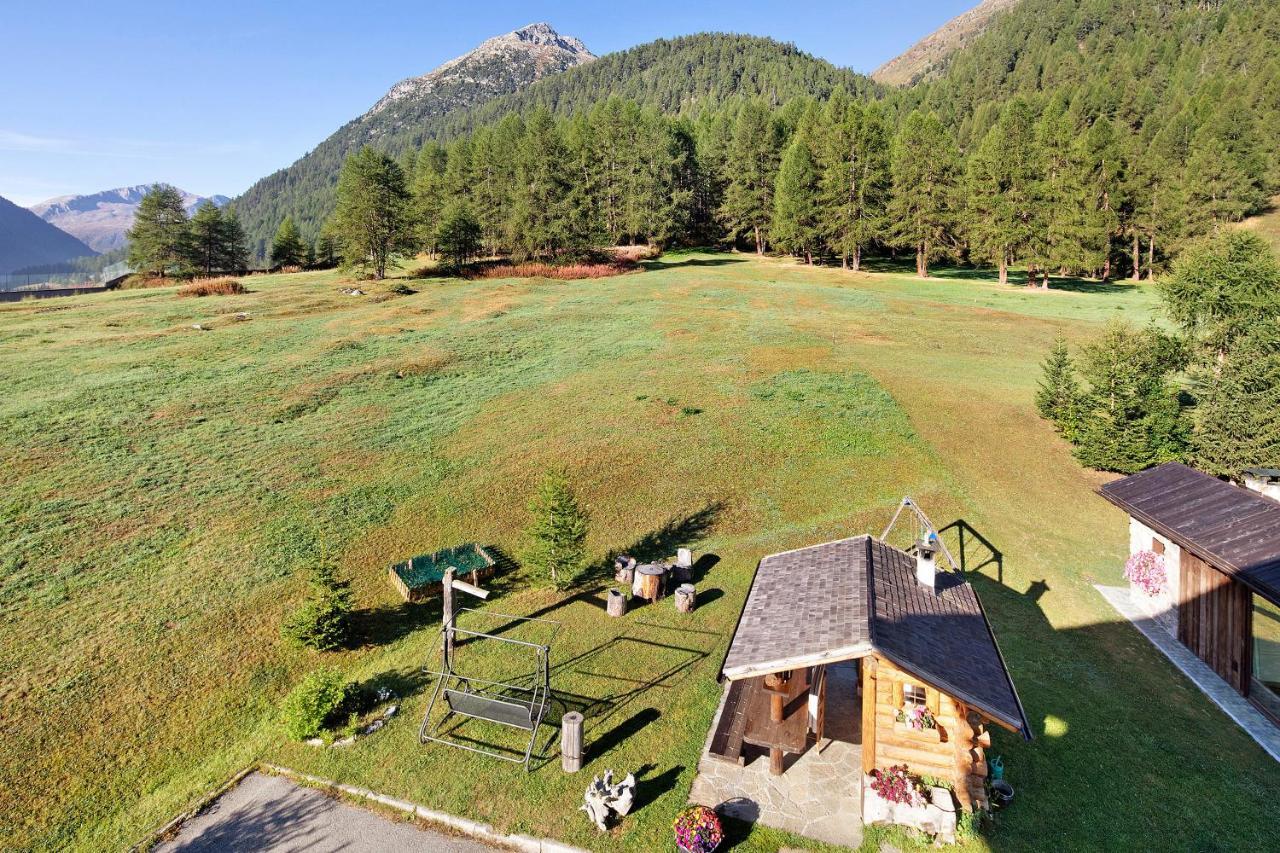 Stelle Chalet Martina Livigno Exterior foto