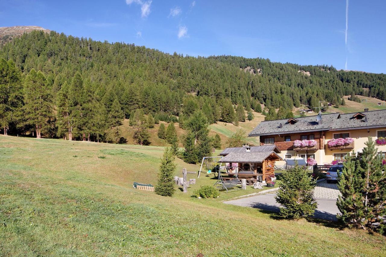 Stelle Chalet Martina Livigno Exterior foto